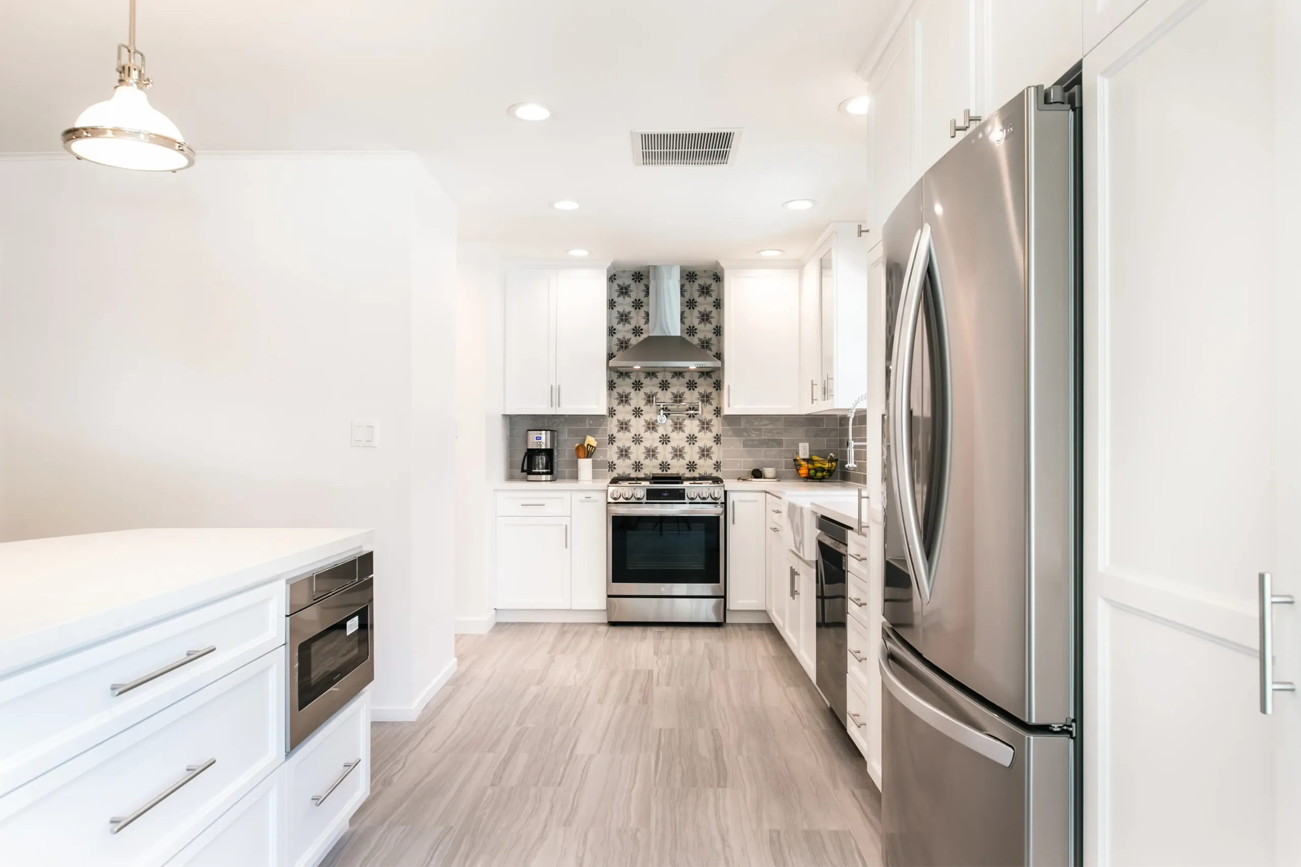 Home Remodeling & Construction Built To Perfection