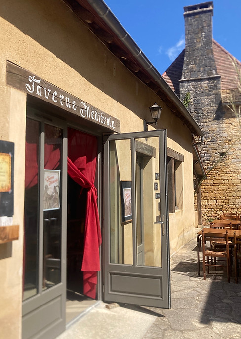 La Taverne Médiévale - extérieur