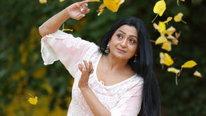 Dr. Pali Chandra in Kathak poise