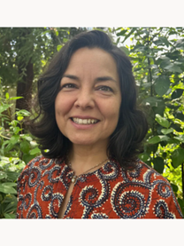 Portrait of Alicia Morris Soto smiling at the camera