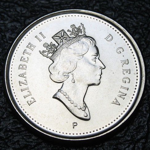2003-p Canada 10-cent, Bluenose, Old Effigy, Crowned, Circulation