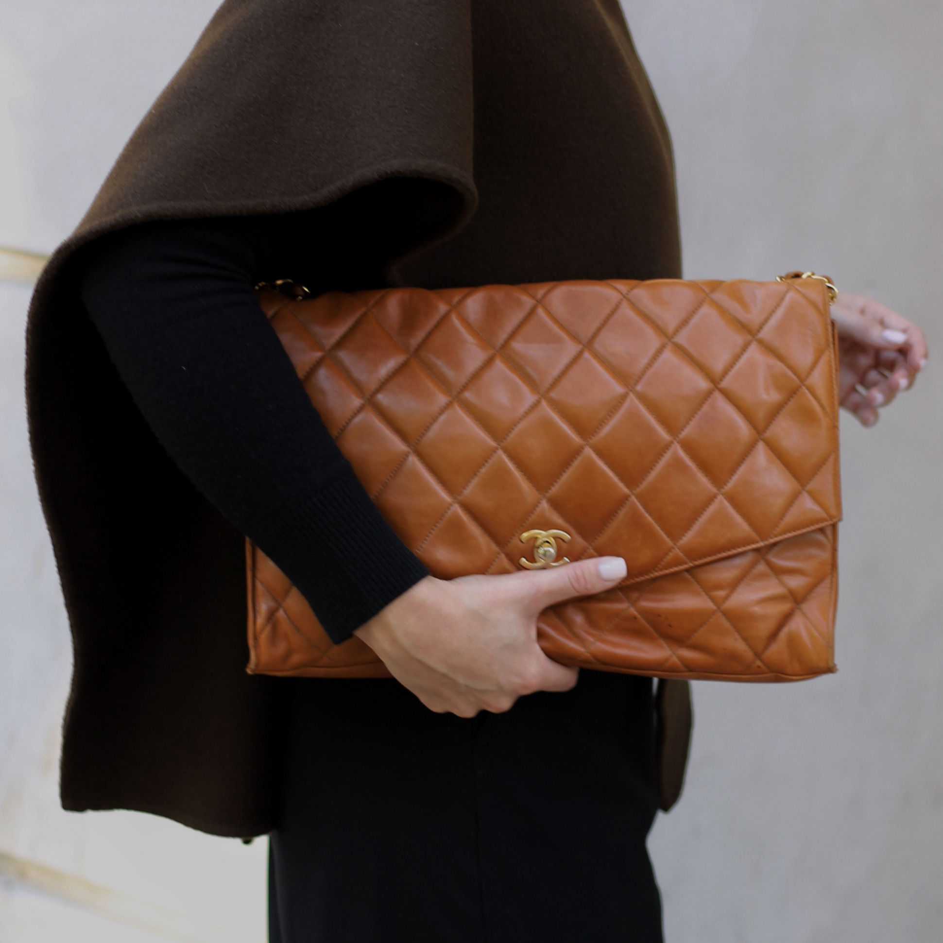 CHANEL SINGLE FLAP COGNAC GHW