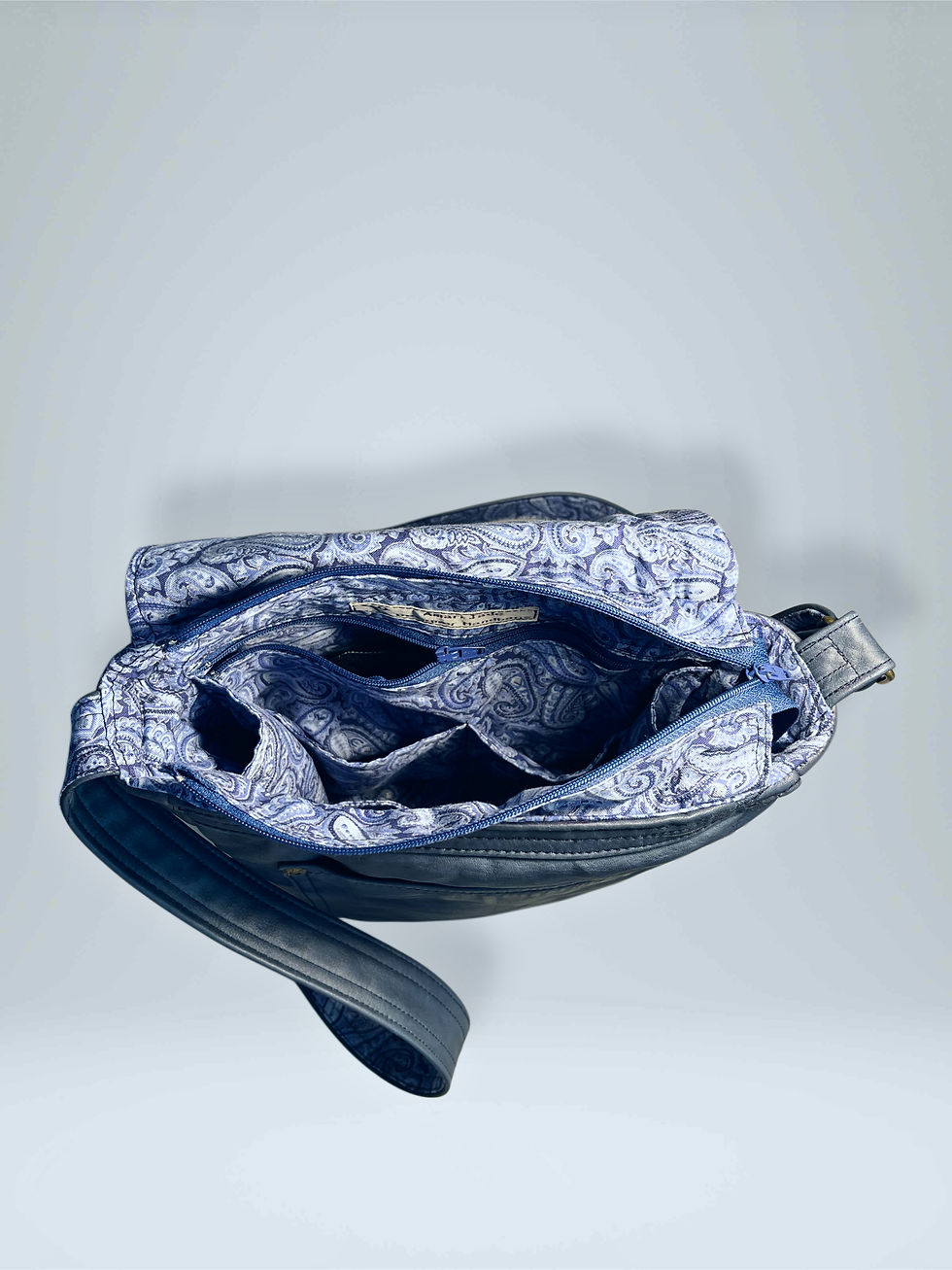 Thumbnail: Ruffled Blue Jean Leather Bag, 100% Genuine Leather