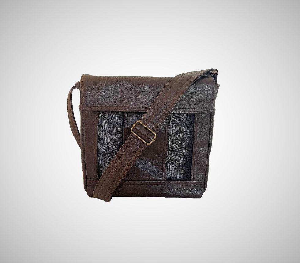 Thumbnail: Inogen One G3 Carrier, Durable Genuine Leather, Dark Brown