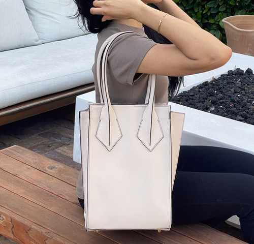 トートバッグ [JILLSTUART] Beige Canvas and Moody Vegan Leather M JILLSTUART] Beige Canvas and Moody Vegan Leather M トートバッグ