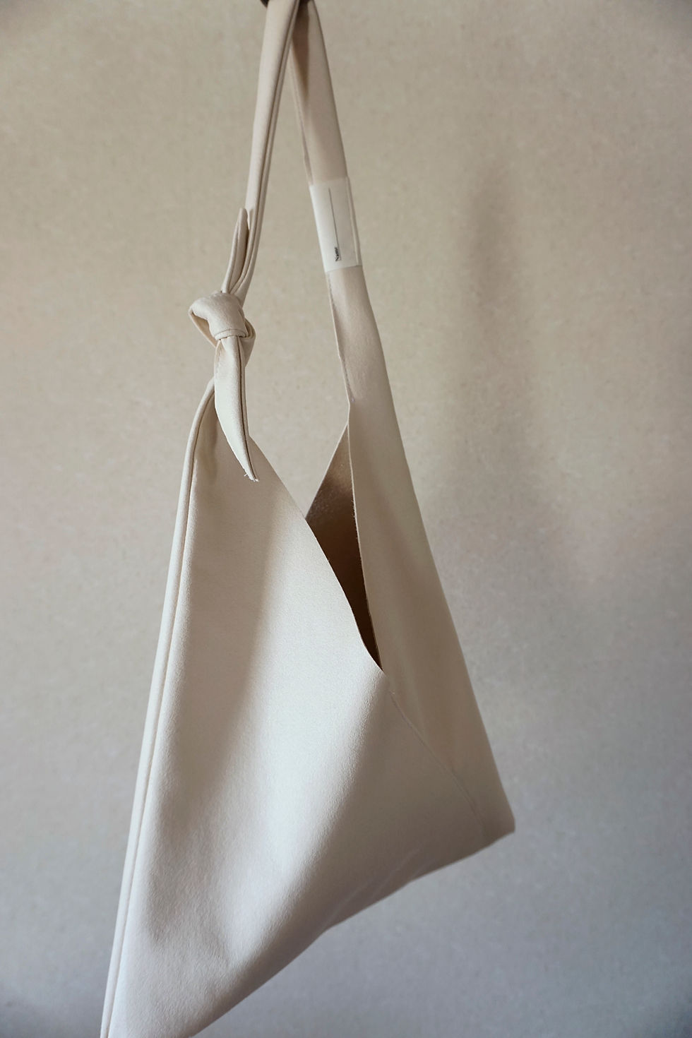 サムネイル： トライアングル  風呂敷トート