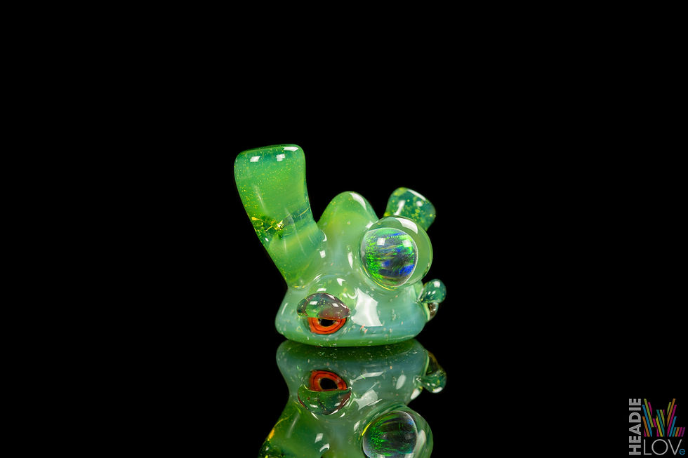 Thumbnail: Lerk the world pendant#4