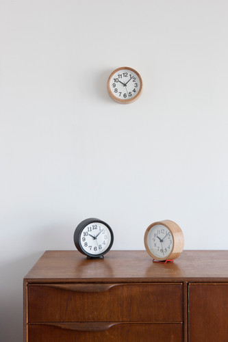 Clock A / B Oak Small | Lemnos North America