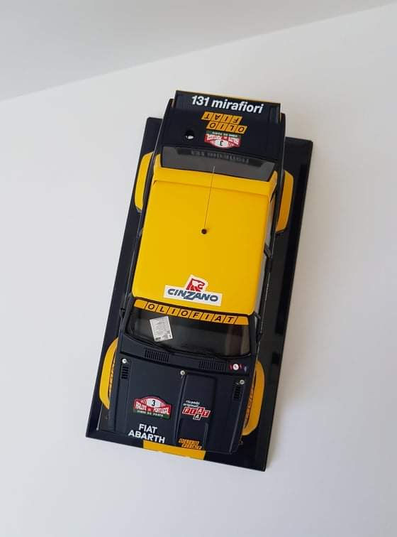 Miniatura: Fiat 131 Olio Fiat missing decals