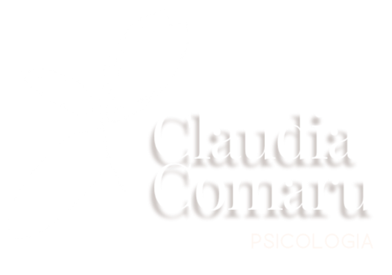 Claudia Comaru_logo_HD002_edited.png