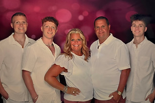 Family 1.jpg