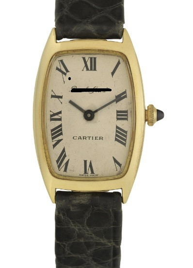 A 18-carat gold necklace with a concealed pendant watch, dating back to 1971.