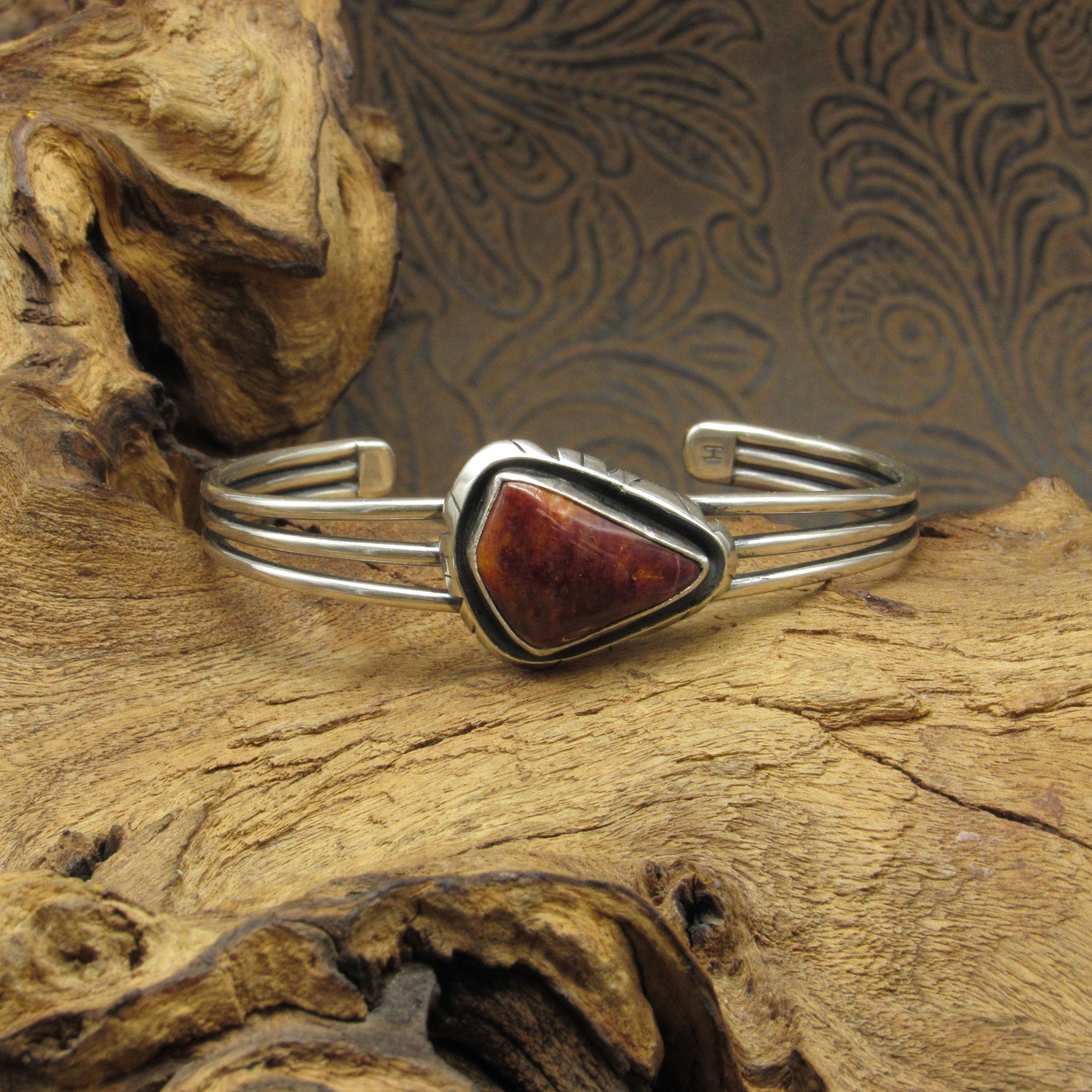 Unique Sterling Silver and Purple Spiny Oyster Shadow Box Cuff Bracelet
