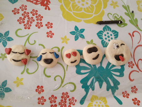 ASÍ SE EXPRESAN LAS EMOCIONES