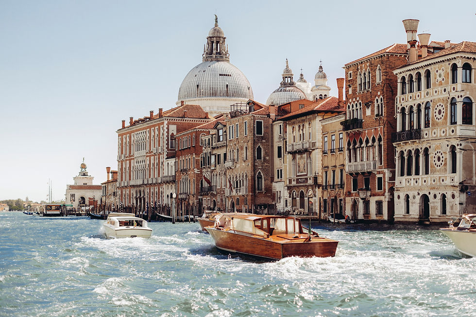 “Historic Venetian palaces and the Palazzo Dona dalle Rose near Aura Pilates & Wellness Studio in Venice.