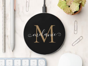 Big Deals! Customized Name Monogram Pretty Chic Script Black Wireless Charger