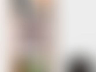 Review Instagram Memories Collage 4 photo Peach Fuzz iPhone 15 Pro Case