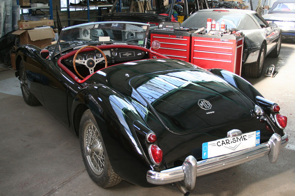 carisme-atelier-renovation-voitures-anciennes-018.JPG
