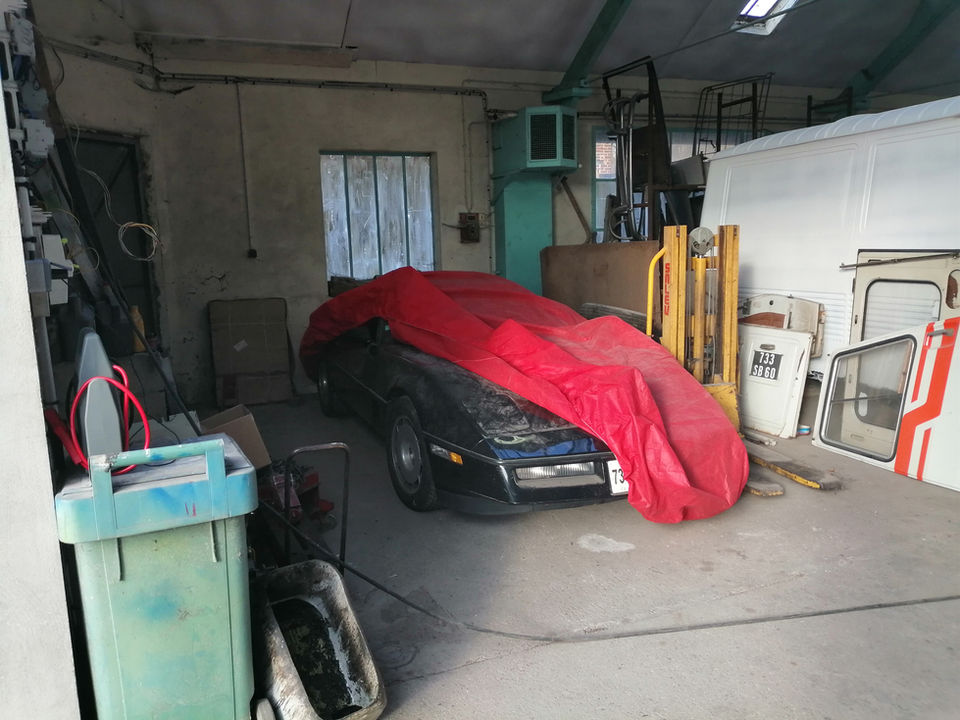 carisme-atelier-renovation-voitures-anciennes-006.jpg