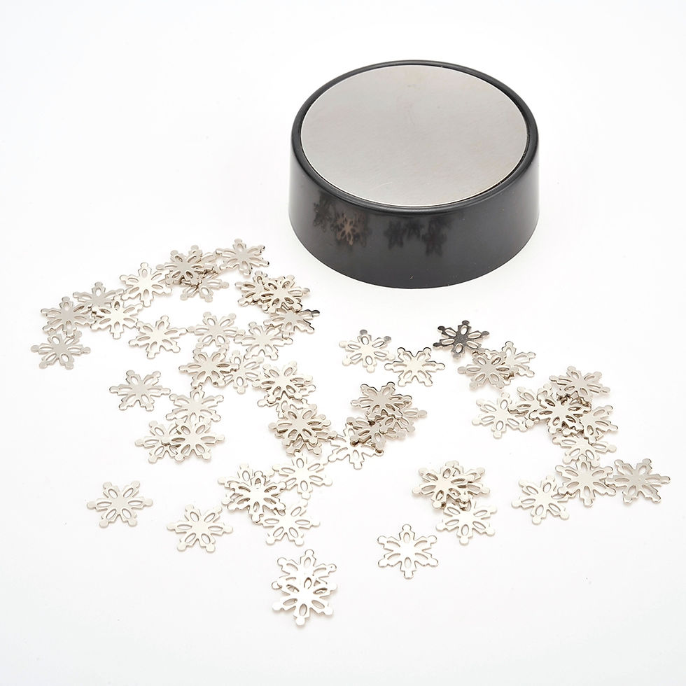 Thumbnail: Magnetic Desktop Sculpture (Snowflakes)
