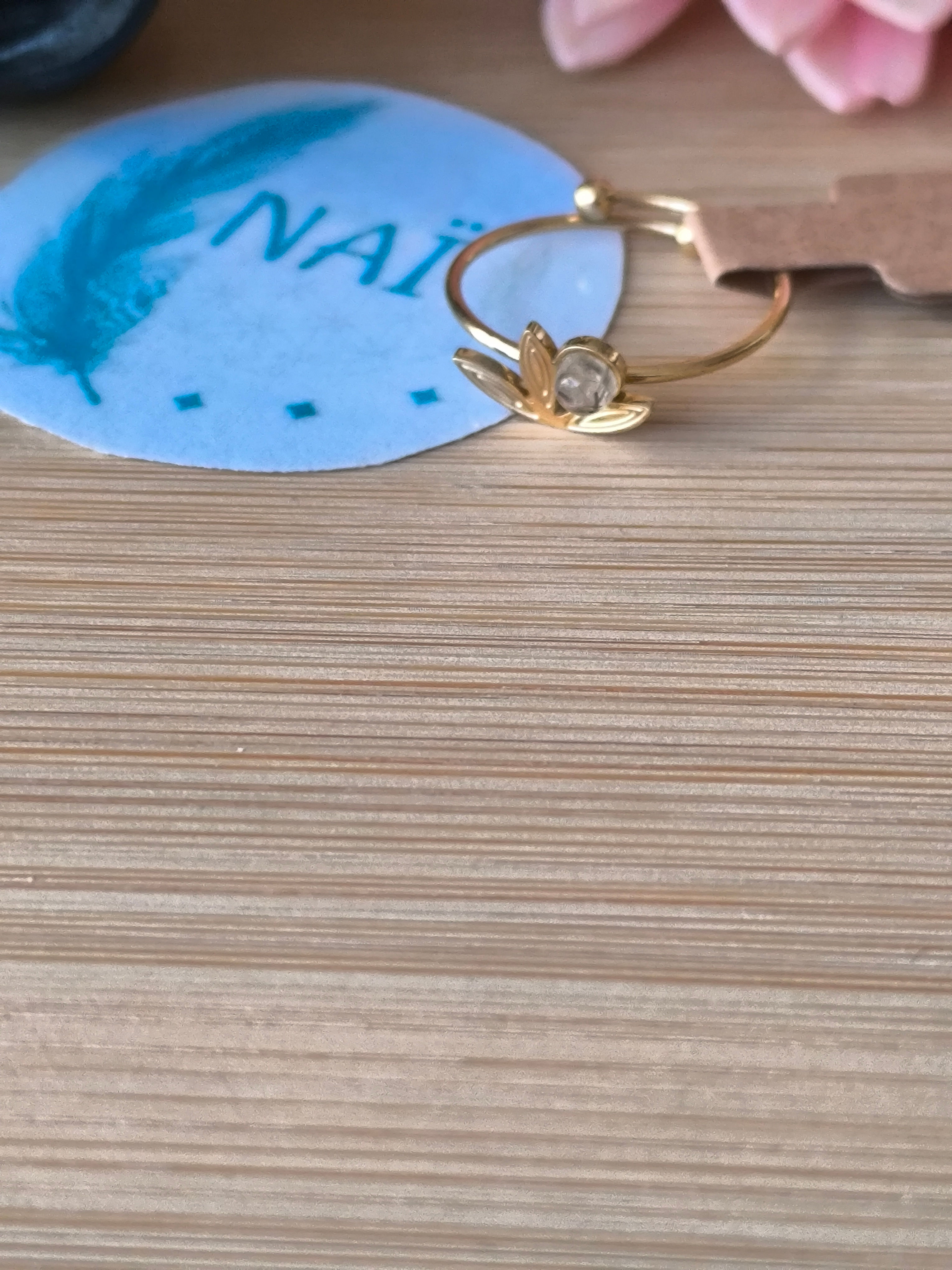 Bague motif feuille Quartz rutile or