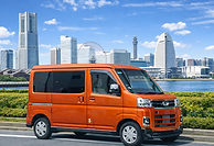横浜の街と車