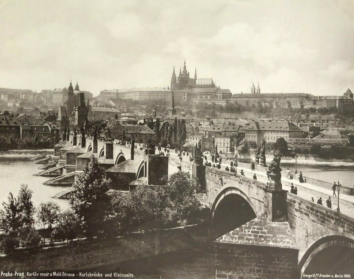 Vintage Photographs Landscape prag, Karlsbrucke und Kleinseite, Cityview