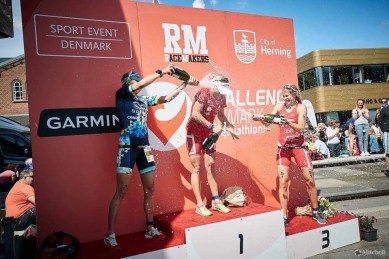 Champagne Showers (Photo: James Mitchell)