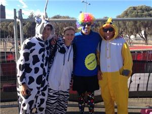 easter eggs_stylish spectators