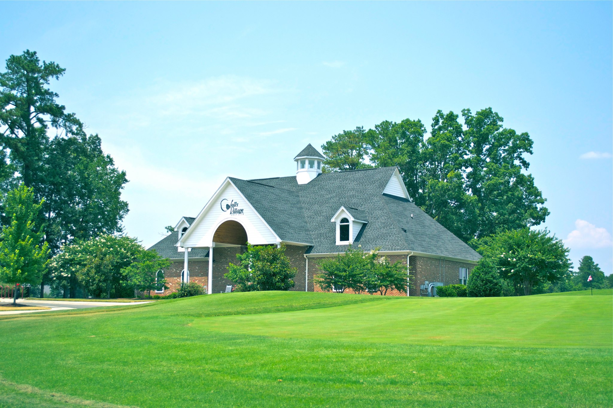 Falls Village Golf Club IMG Prestige