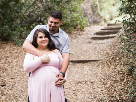 Heather & Jesse | Romantic Maternity Session | Oak Canyon Nature Center