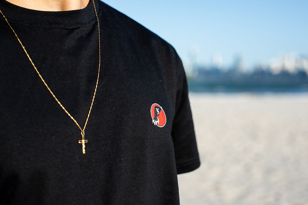 Miniatura: Camiseta Preta "Os Clássicos não envelhecem"