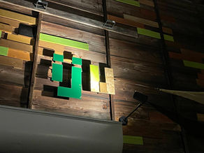 石松の独り言「その場しのぎのカフェいじゅ看板『U』作りました。」