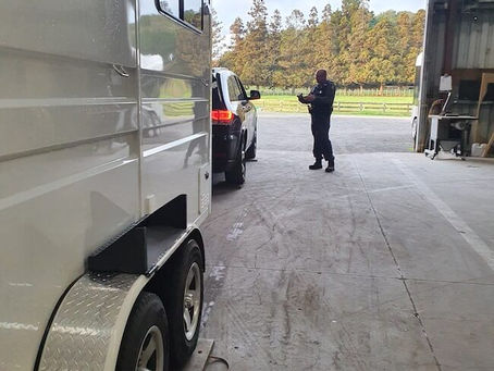 Tare Weight vs Gross Vehicle Mass (GVM) of a Horse Float