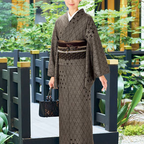 ほていやカレンダー2023年 6月  瞬光菱