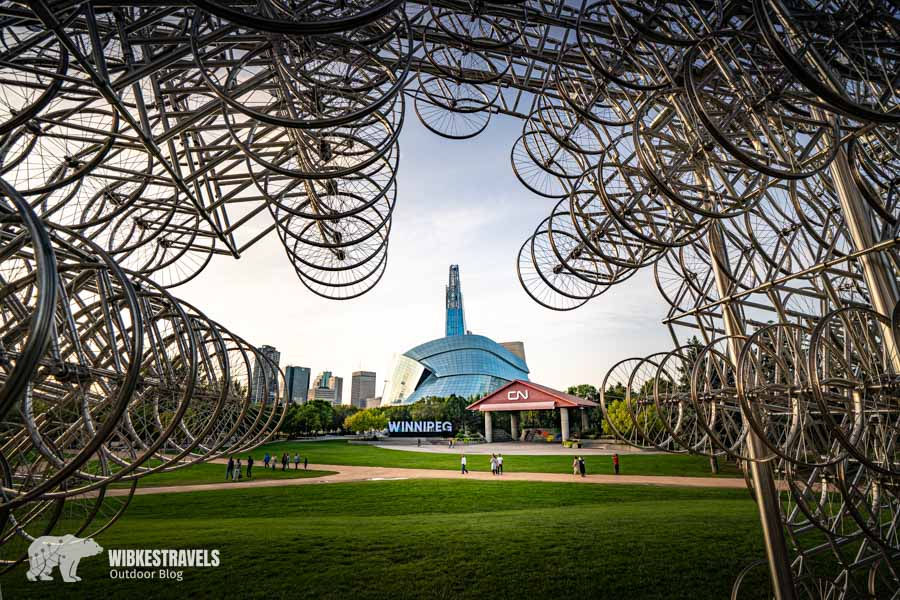Winnipeg Museum für Menschenrechte Kanada Fahrradskulptur