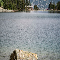 Lake Agnes Tea House Canada Lake LouiseHiking Lake Banff Rocky Mountains
