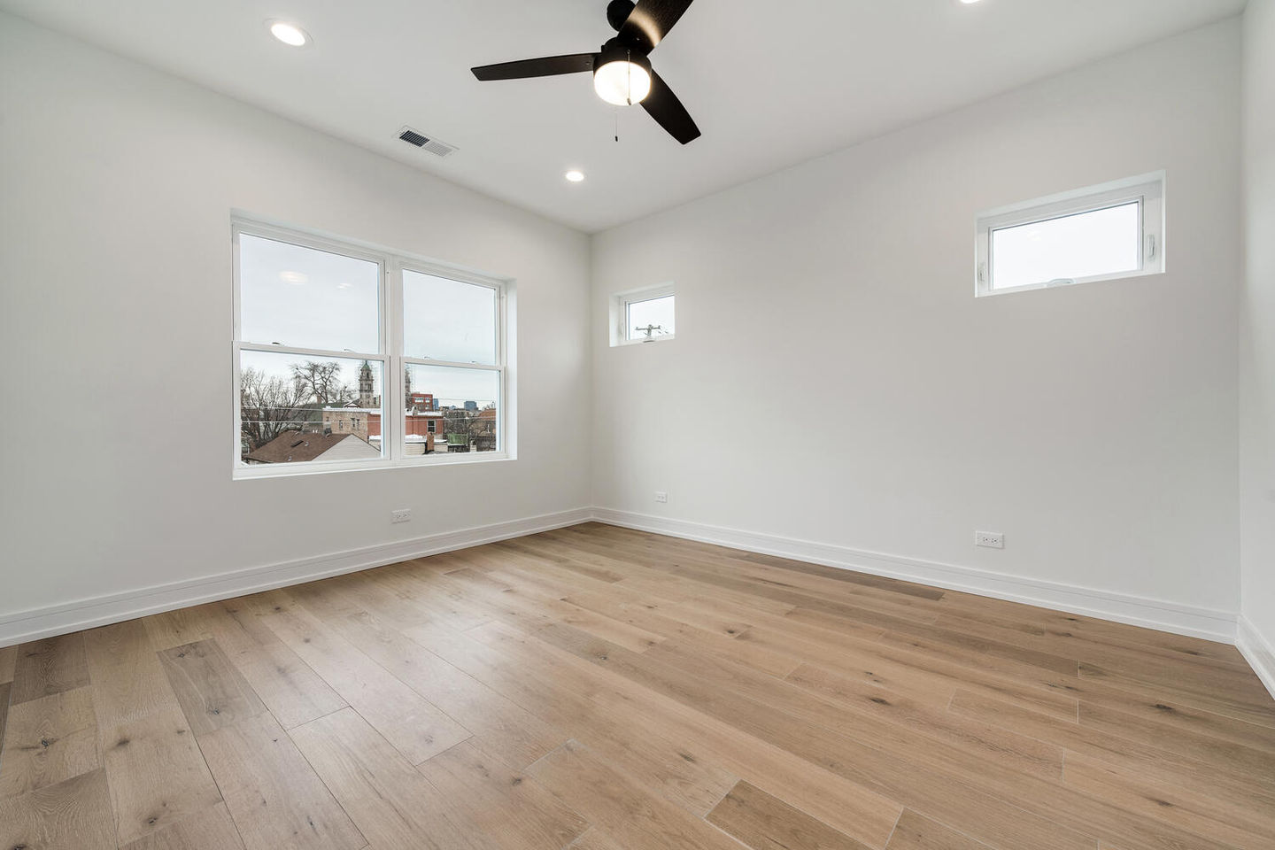 1726 W Cullerton Ave Chicago-large-024-020-0024-1500x1000-72dpi