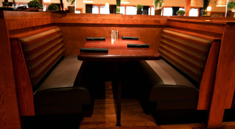 restaurant-tables-and-booths.jpg