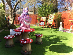 Alice in Wonderland Children's garden pa
