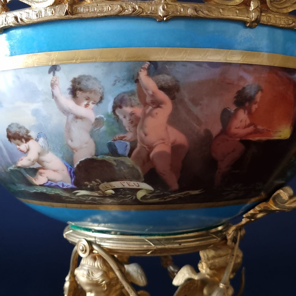 Thumbnail: Imposing Louis XVI centerpiece cup in porcelain and gilt bronze, 19th Century.