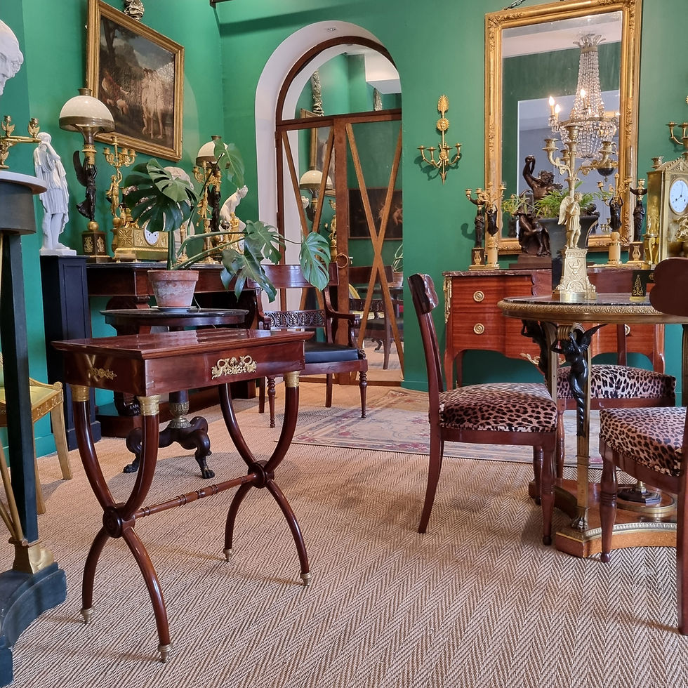 Thumbnail: Jacob Desmalter, Empire period work table.