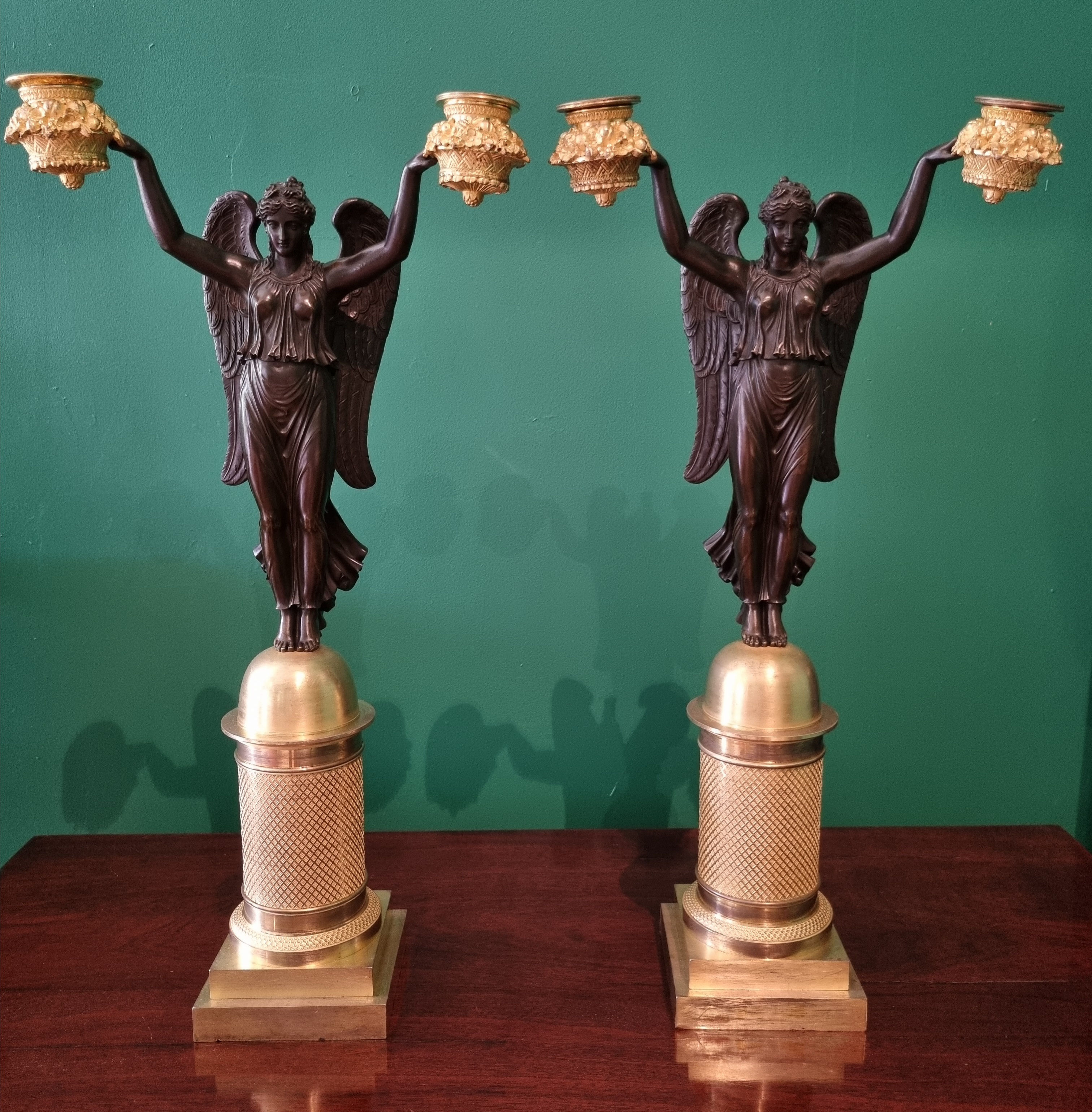 Rabiat : paire de candélabres signés d'époque Empire