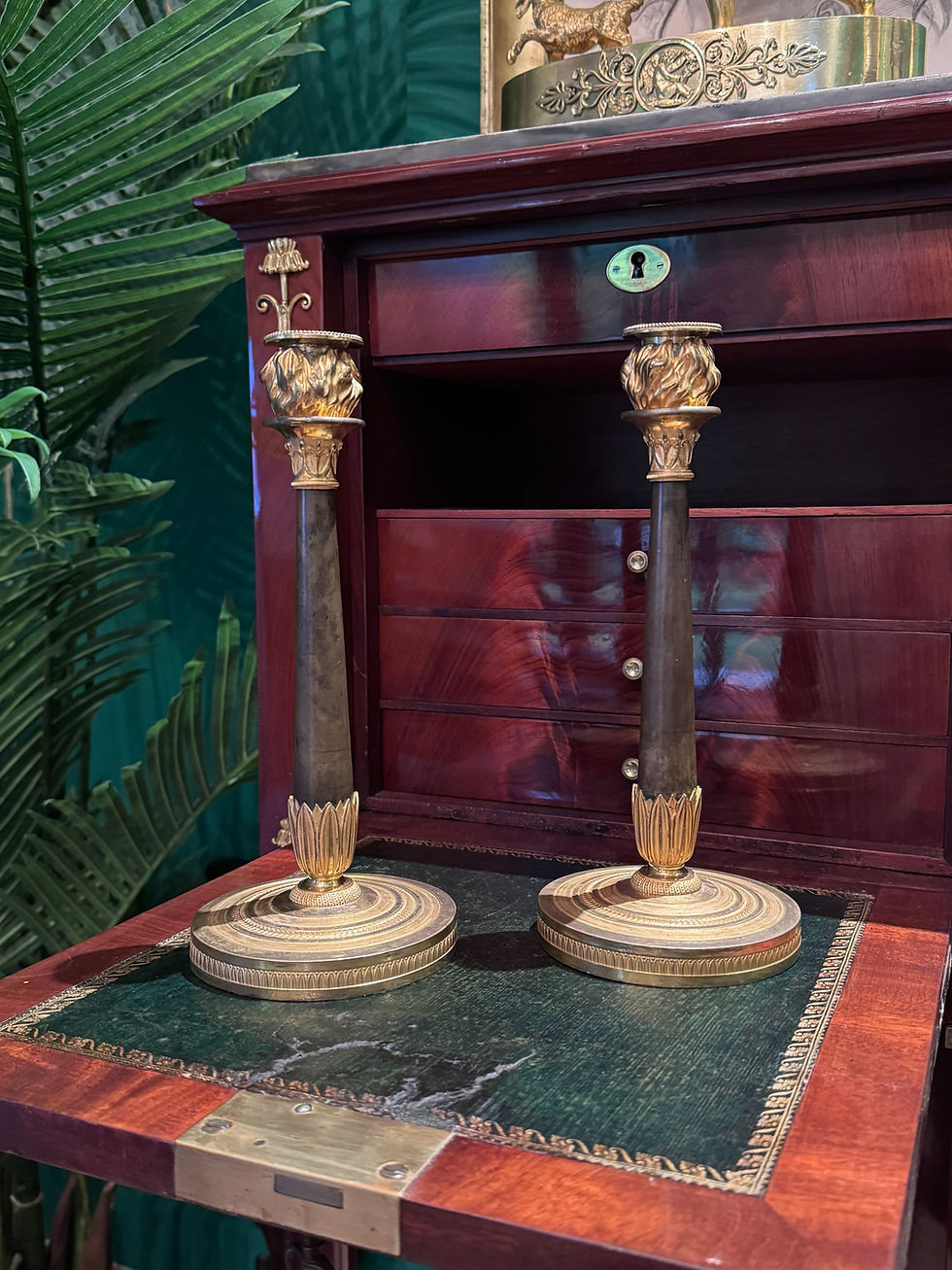 Miniature : Paire de flambeaux « aux flammes », d’époque Empire.