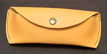 Etui à lunette rigide