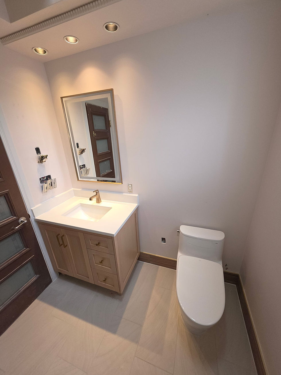 BATHROOM RENO