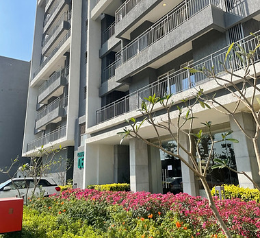 Godrej Woods Noida (18)_edited.jpg