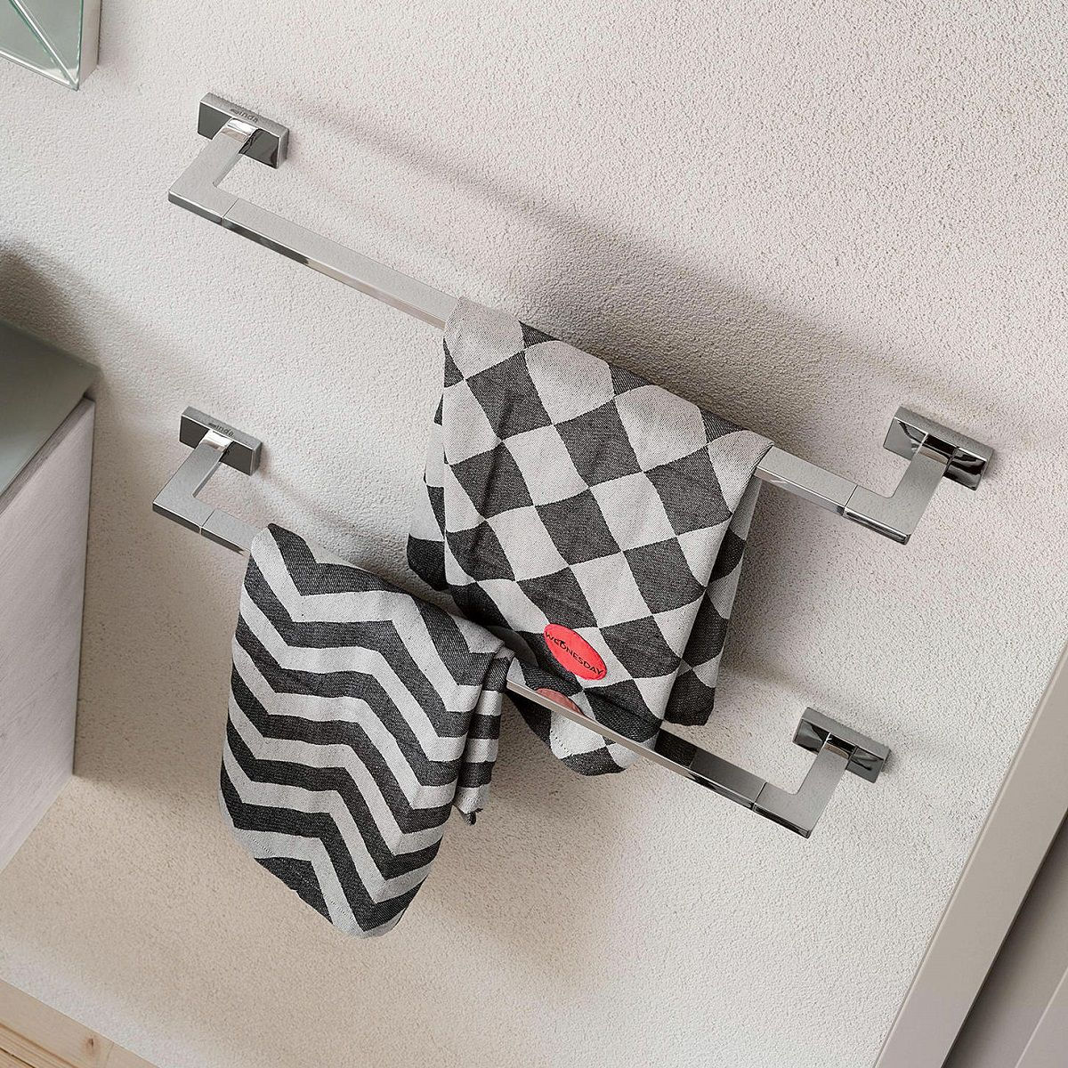 Inda Lea Single Towel Bar 1818A / B / C / D