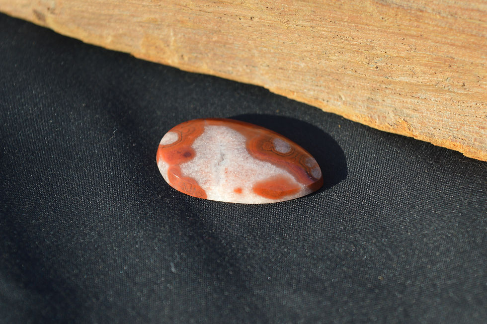 Thumbnail: Moroccan Seam Agate Cabochon