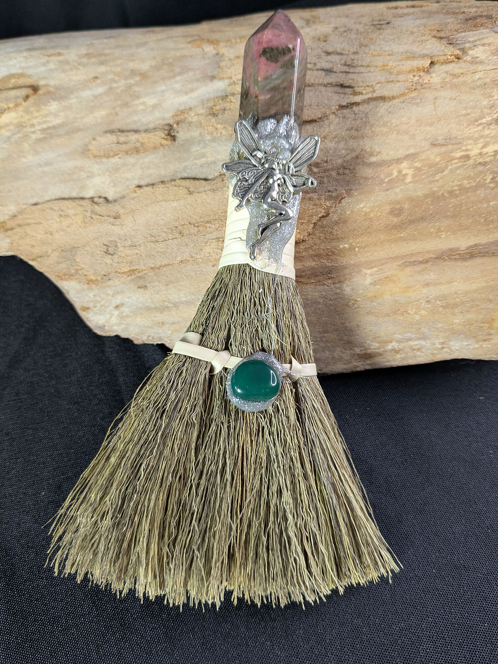 Thumbnail: Crystal Handled Smudging Brush